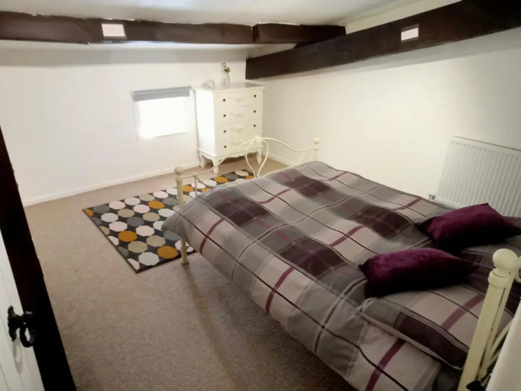The Two Vines 2 Bed House in Chez Ravard