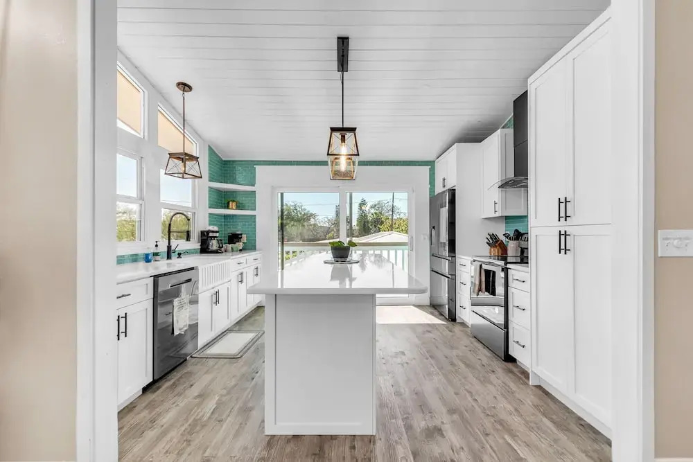 Bates Avenue House