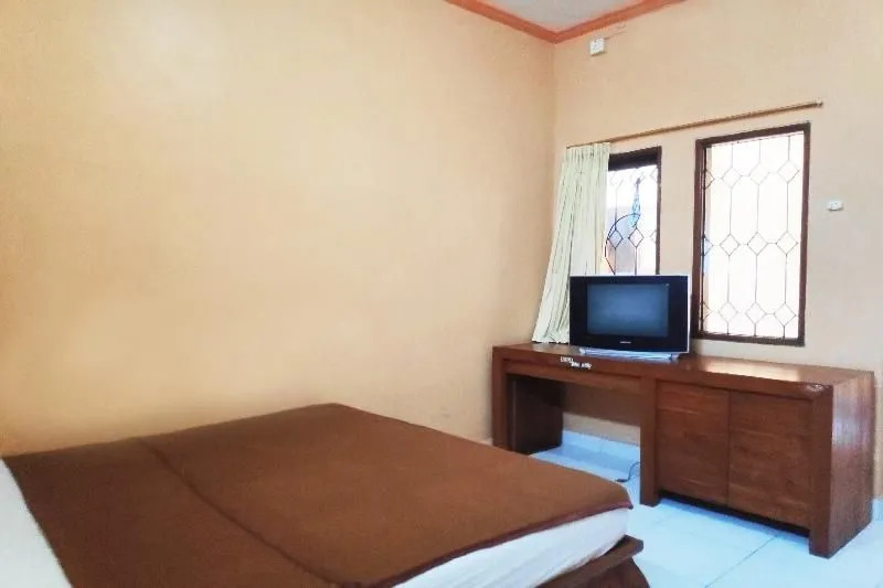 OYO 91112 Tara Kost