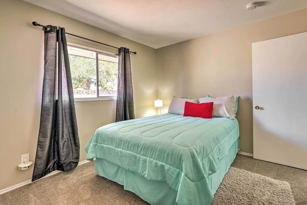 Glendale Home w/ Pool, 12 Mi to Downtown Phoenix