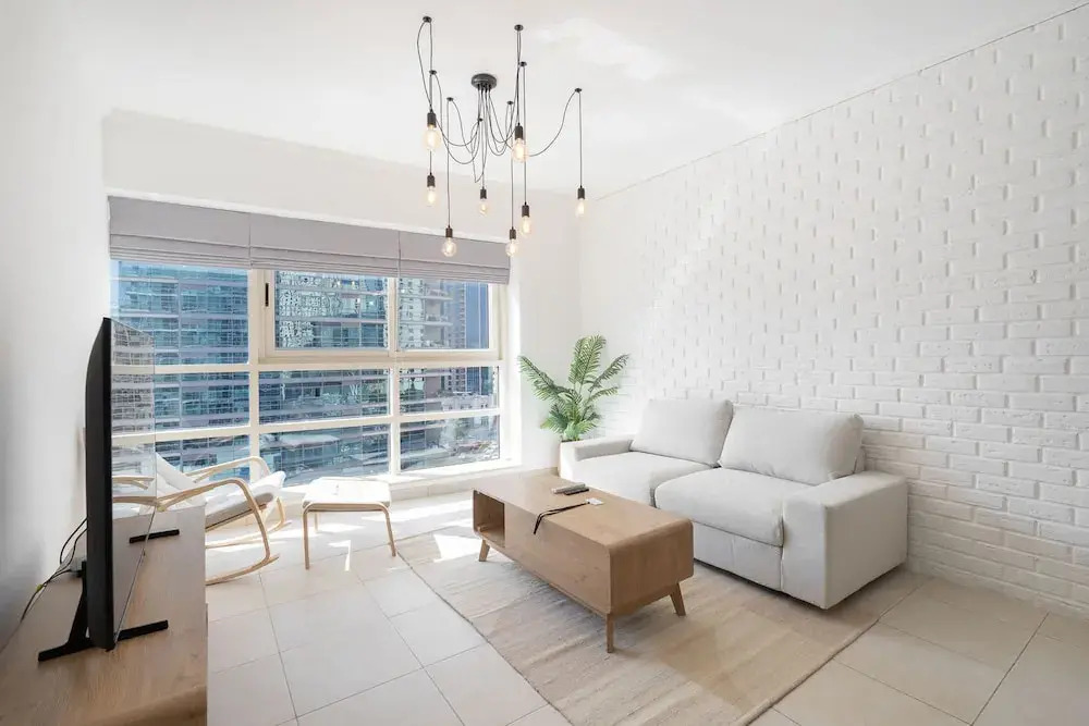 Elegant 1-bedroom Apartment for 4 in Dubai Marina
