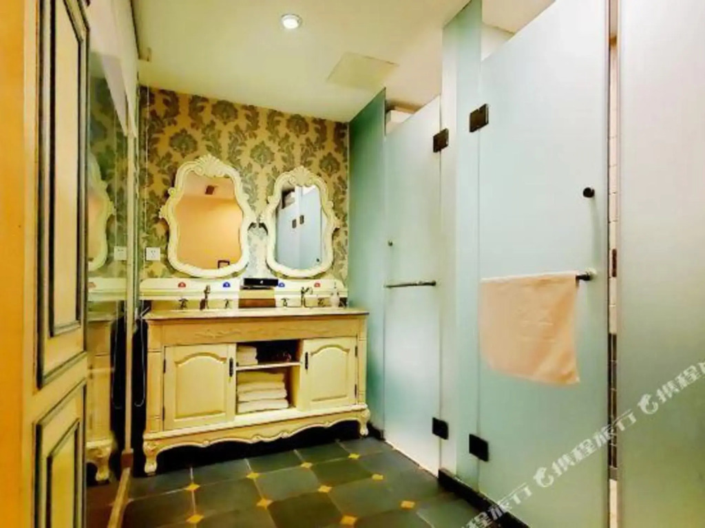 Sana Holiday Hotel