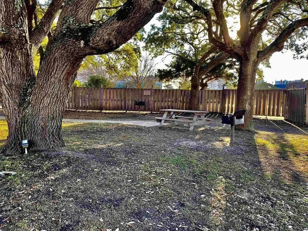 Tilghman Beach 223 3 Bedrooms 2.5 Bathrooms Condo