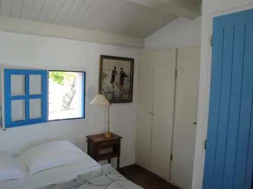 Le Buzet Bleu Bed & Breakfast