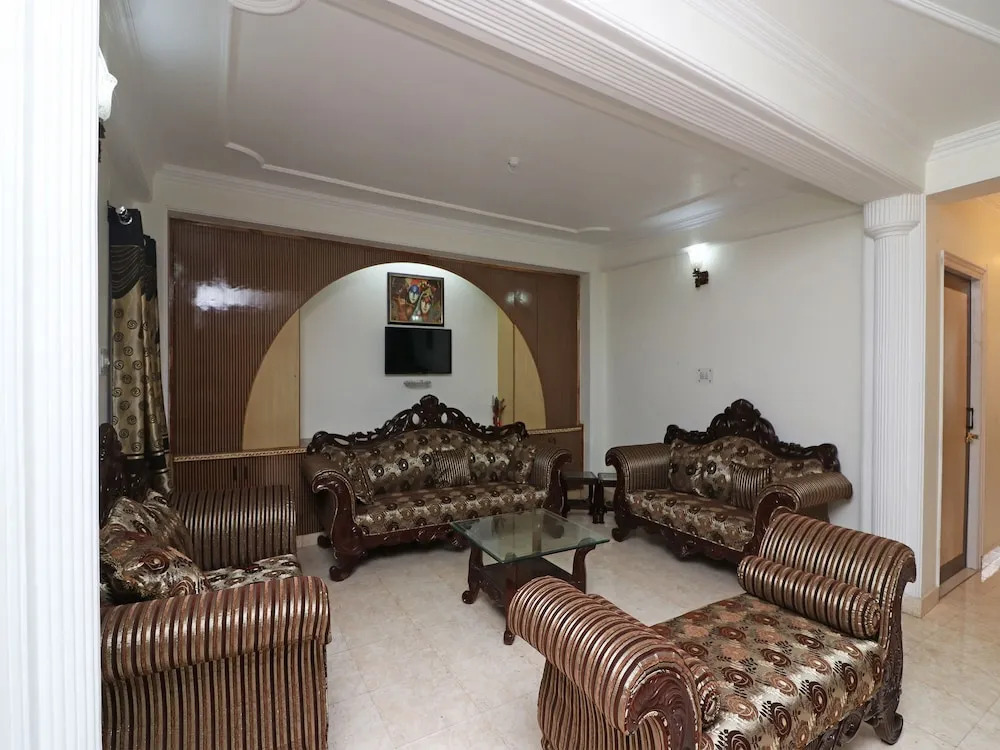 OYO 13205 Home 3BHK Valley View Shimla