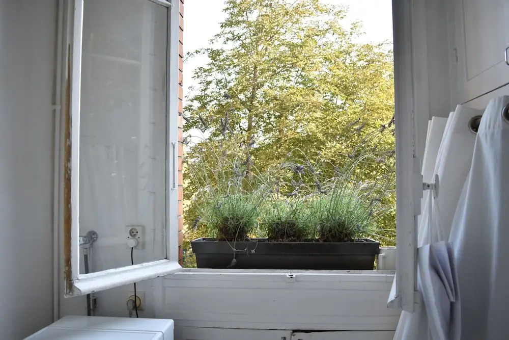 3 Bedroom Flat At The Foot of Bon Marché