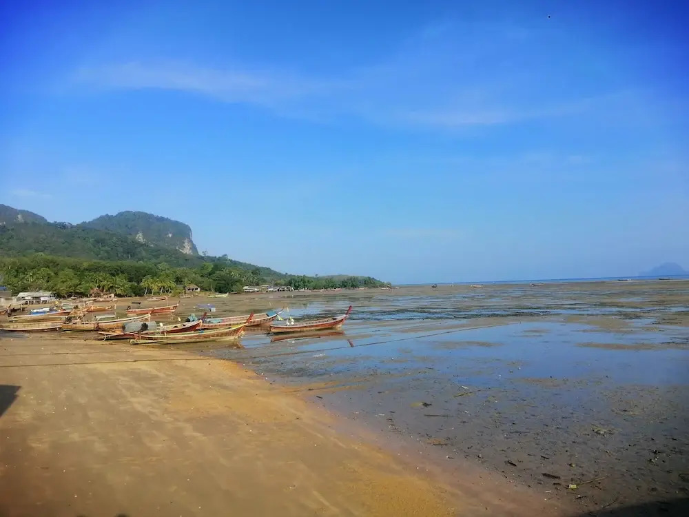 MOOK BOONCHU HOTEL