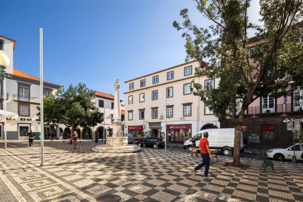 Ribeira das Casas Apt 3F by Homie