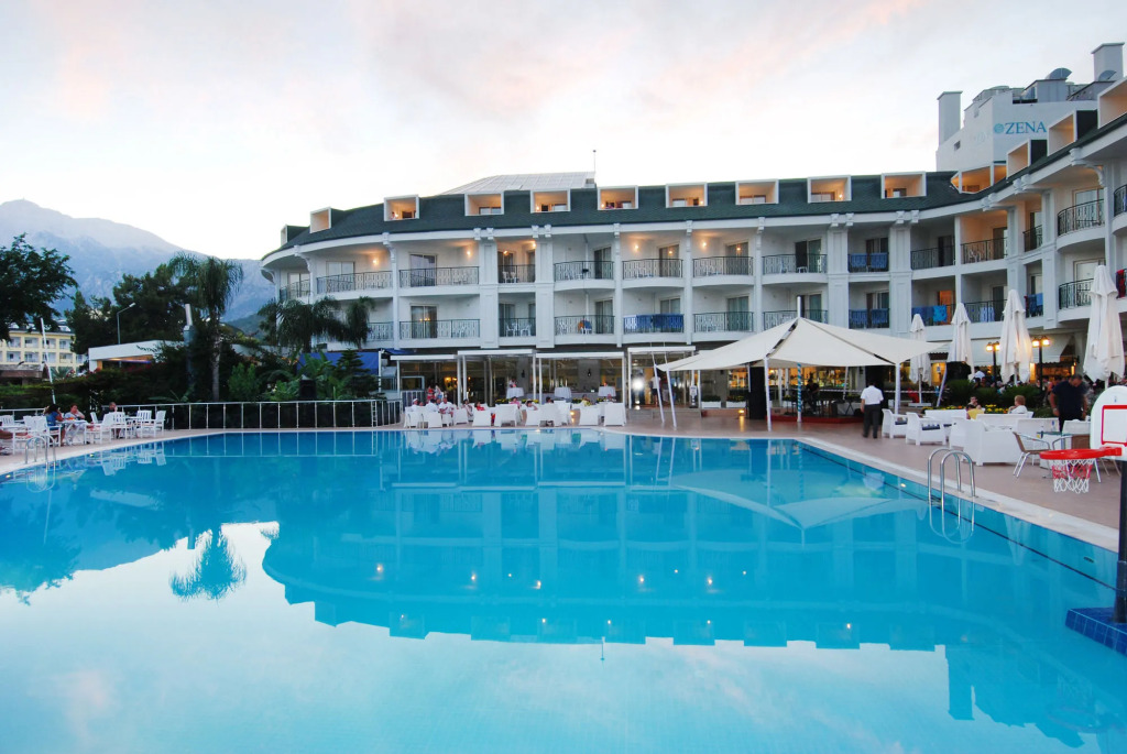 Zena Resort