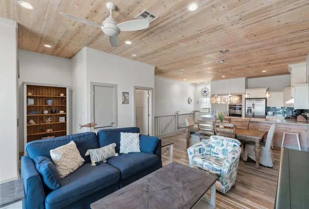 Casa De Playa Del Rey Imc4 3 Bedroom Condo by Redawning