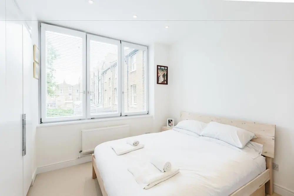Natural light and modern home in Primrose Hill