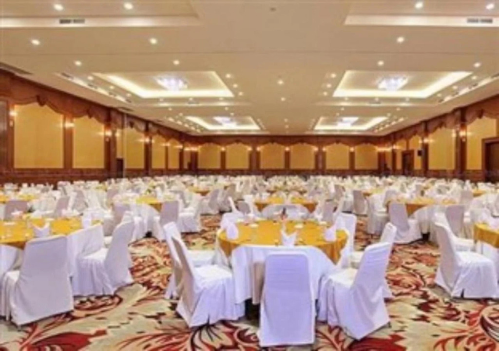 Lombok Raya Hotel