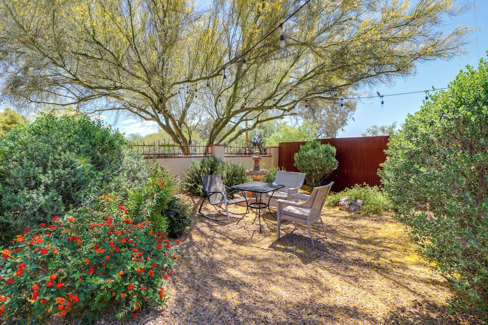 Near Trails: Tucson Getaway w/ Private Courtyard