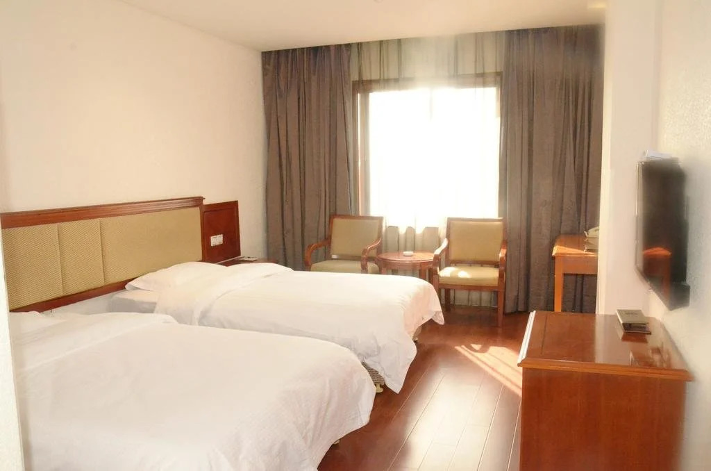 Tianshui East Inn