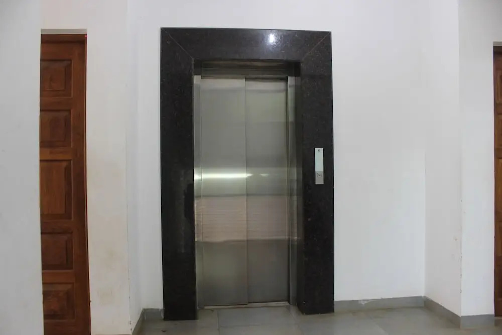 OYO 9712 Home 1BHK Elegant Arpora