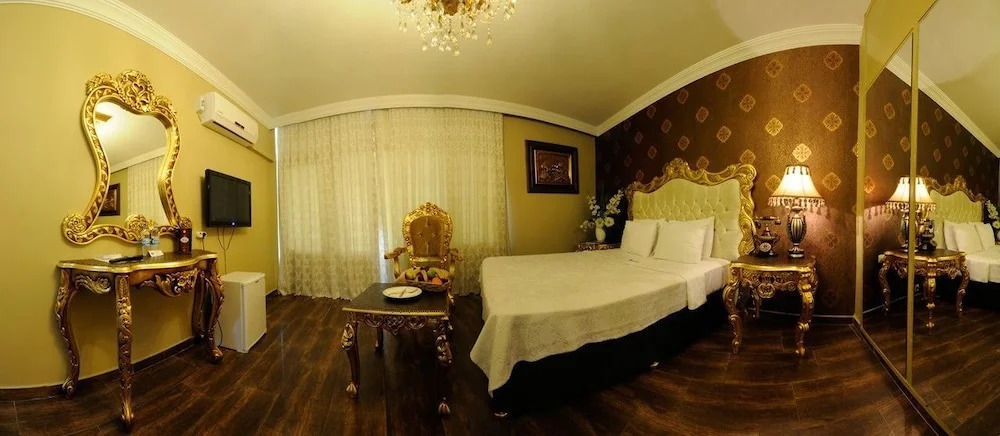 ahmet hotel