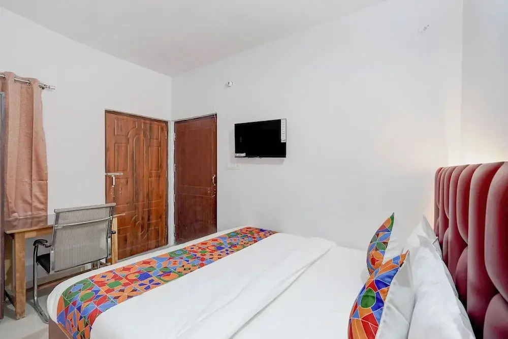 FabHotel Tree view Residency
