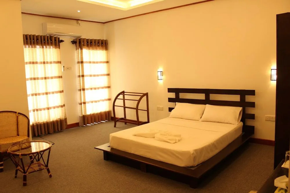 Nico Lagoon Hotel