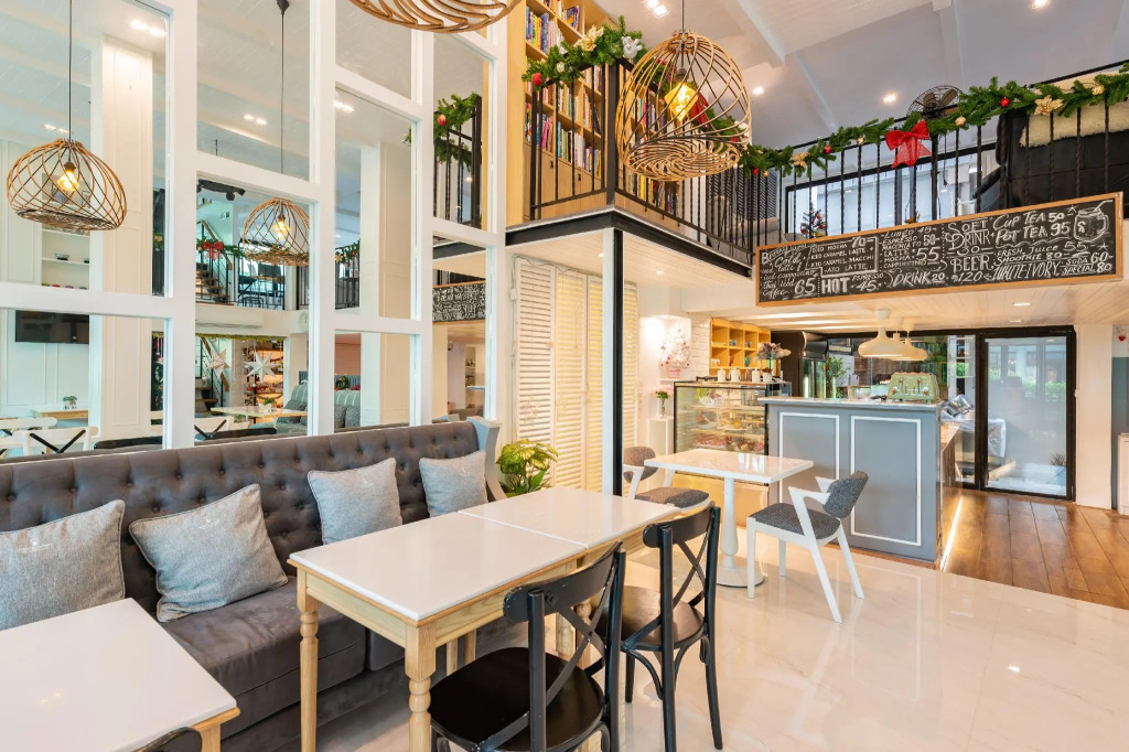 White Ivory Bed And Breakfast