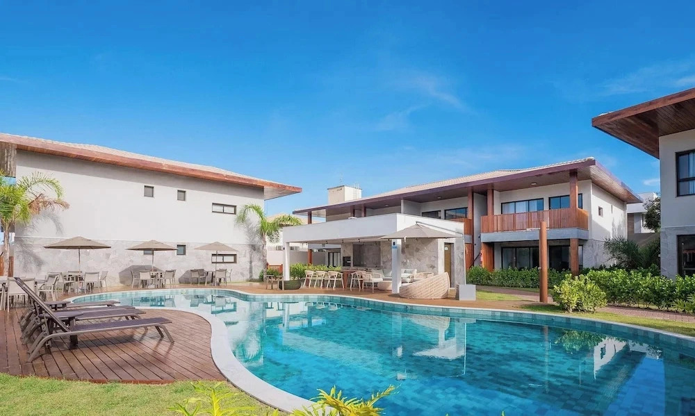 Apt in Condo w/ Pool 140m From the Beach Vii0107