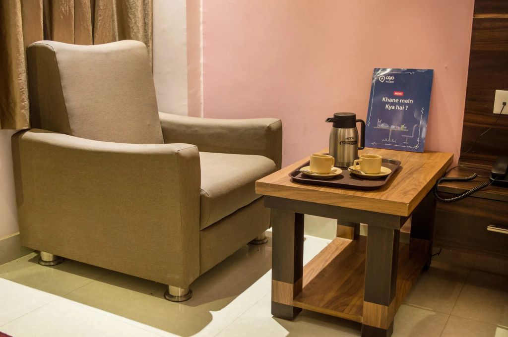 OYO Rooms Sargam Cinemas