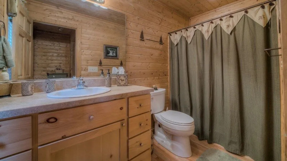 Cubs Cabin by Escape to Blue Ridge