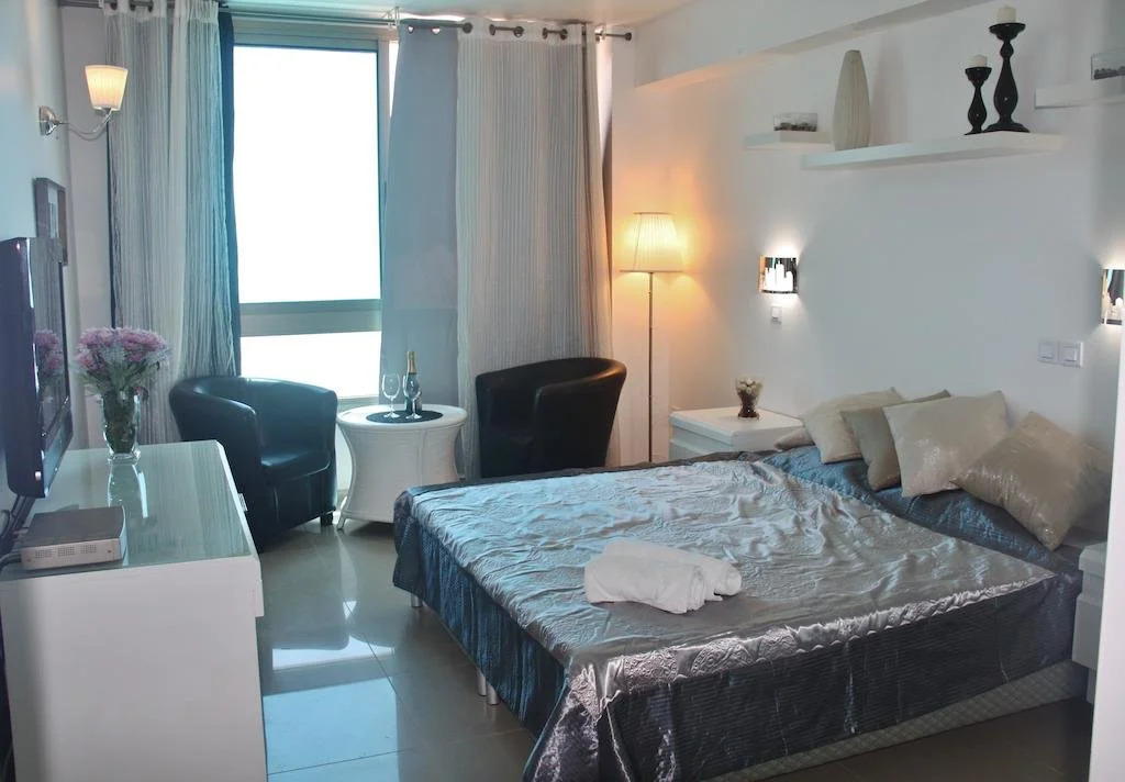 Sea Apartment