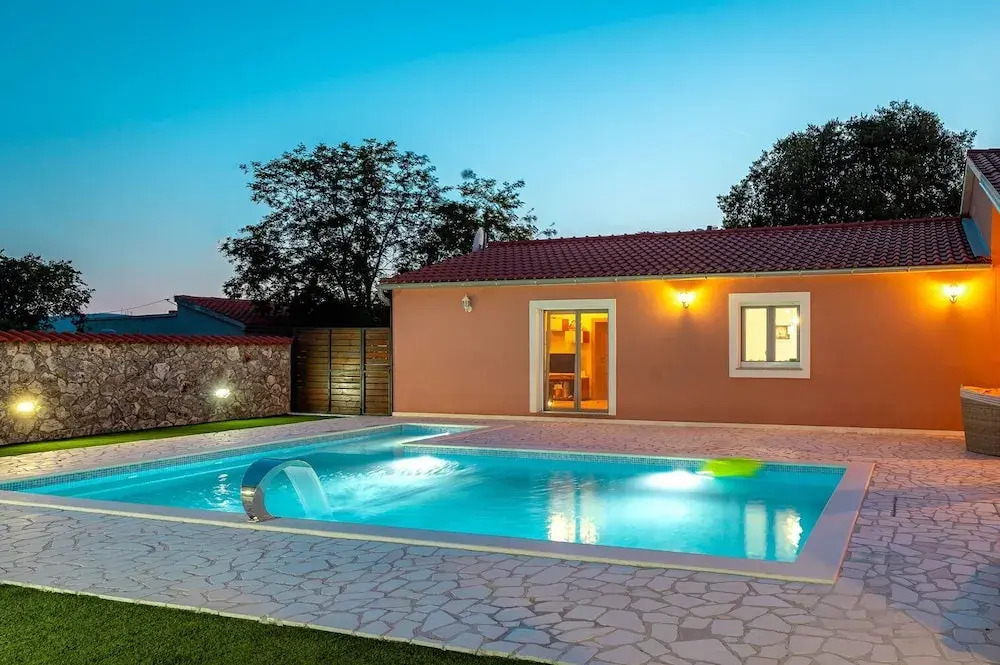 Villa Nika
