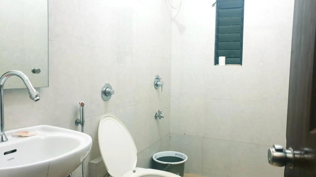 HERITAGE 7BHK VILLA WITH PRIVATE POOL close to BAGA BEACH