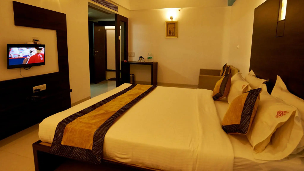 Hotel Golden View