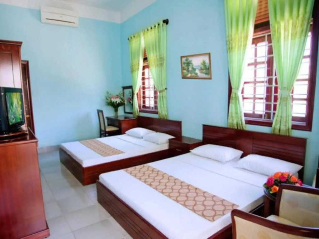Tuyet Mai Hotel