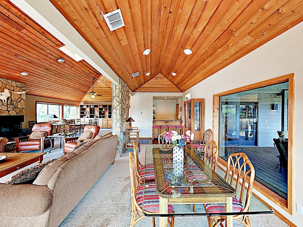 509 Spicewood - 4 Br Home
