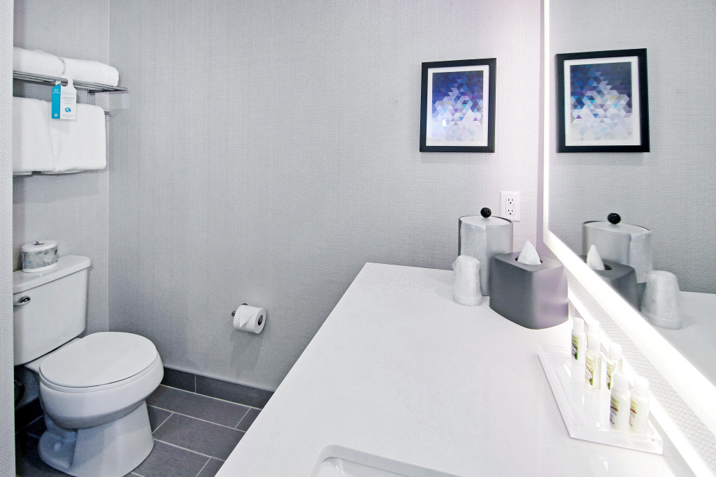 Holiday Inn Hotel & Suites - Calgary Airport North by IHG