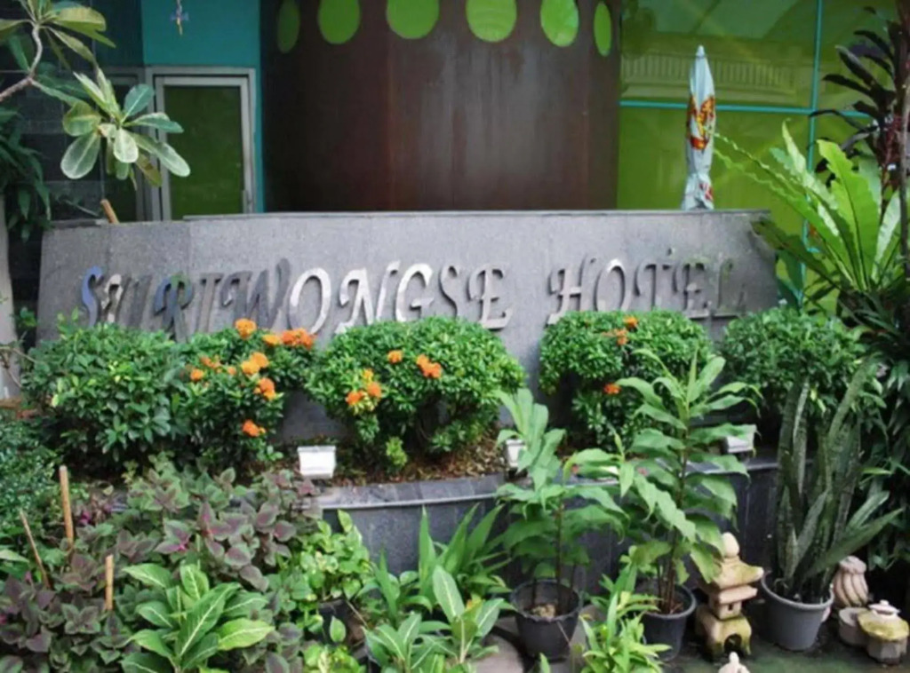 Suriwongse Hotel