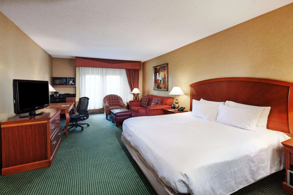 Embassy Suites by Hilton Greensboro Airport