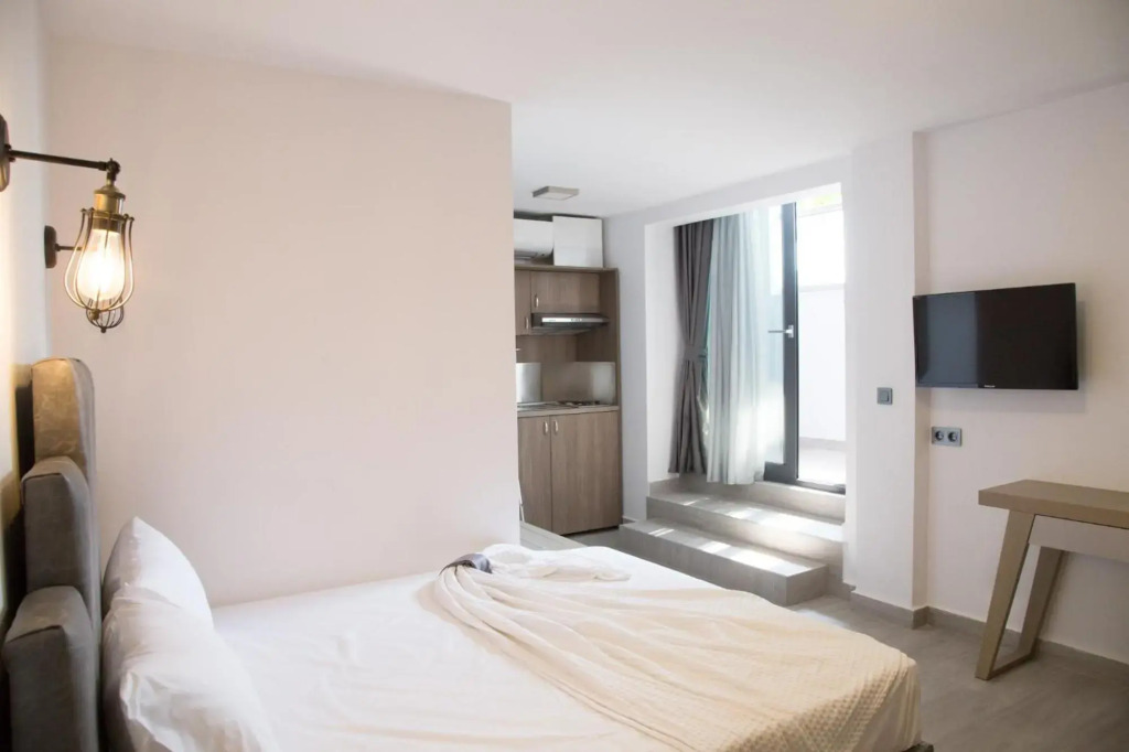 Maria Rooms Vrasna