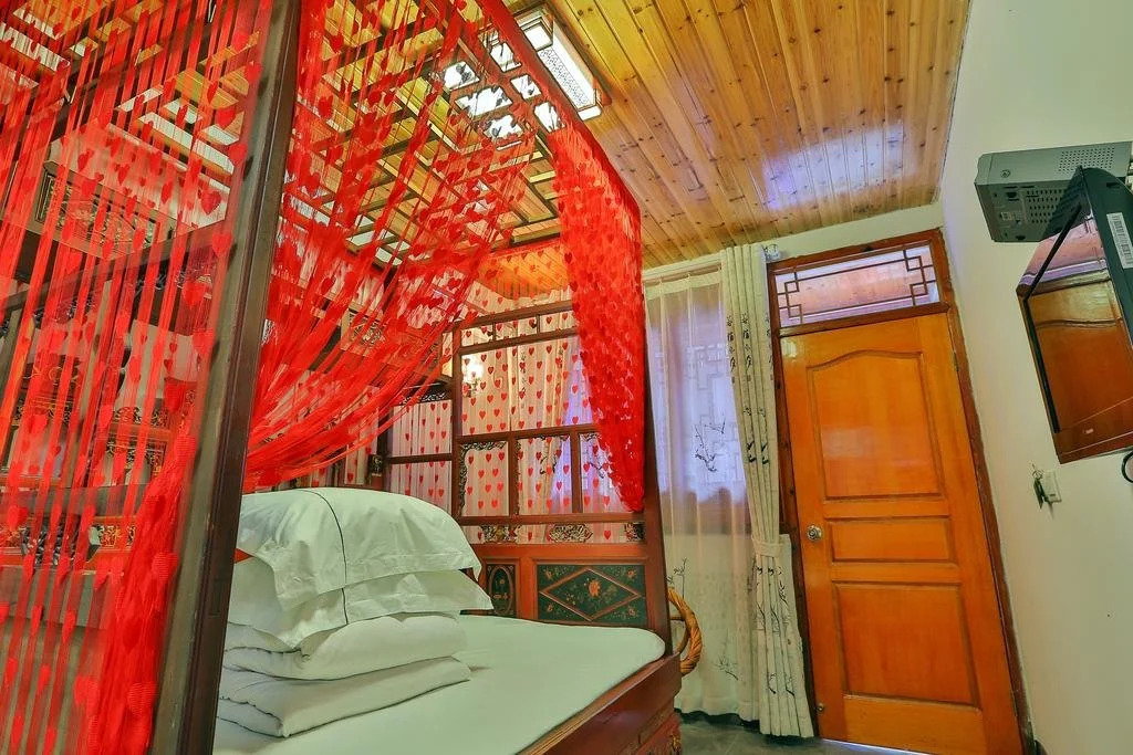 Ink Painting Impression Xitang Beautiful Garden Hostel