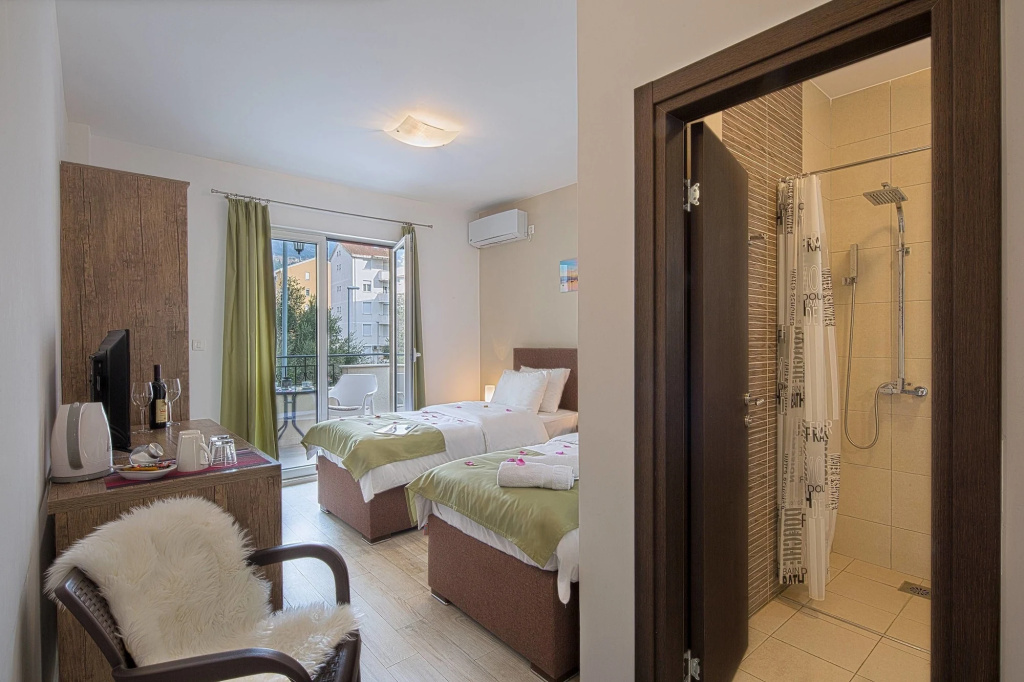 Le Marc Guest house
