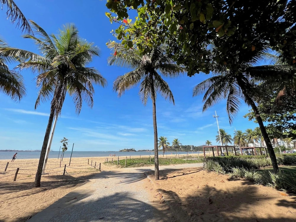 Hostel for One: quarto e banheiro privativos