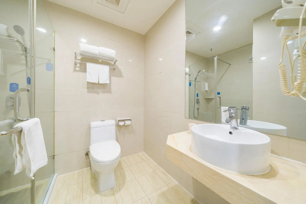 Hanting Hotel Shanghai East China Normal University