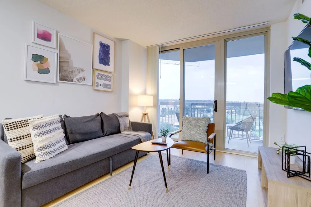 Spectacular 1 BR Condo at Ballston