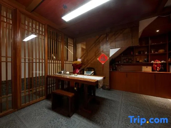 Yishe Inn (Yangzhou Slender West Lake Branch)