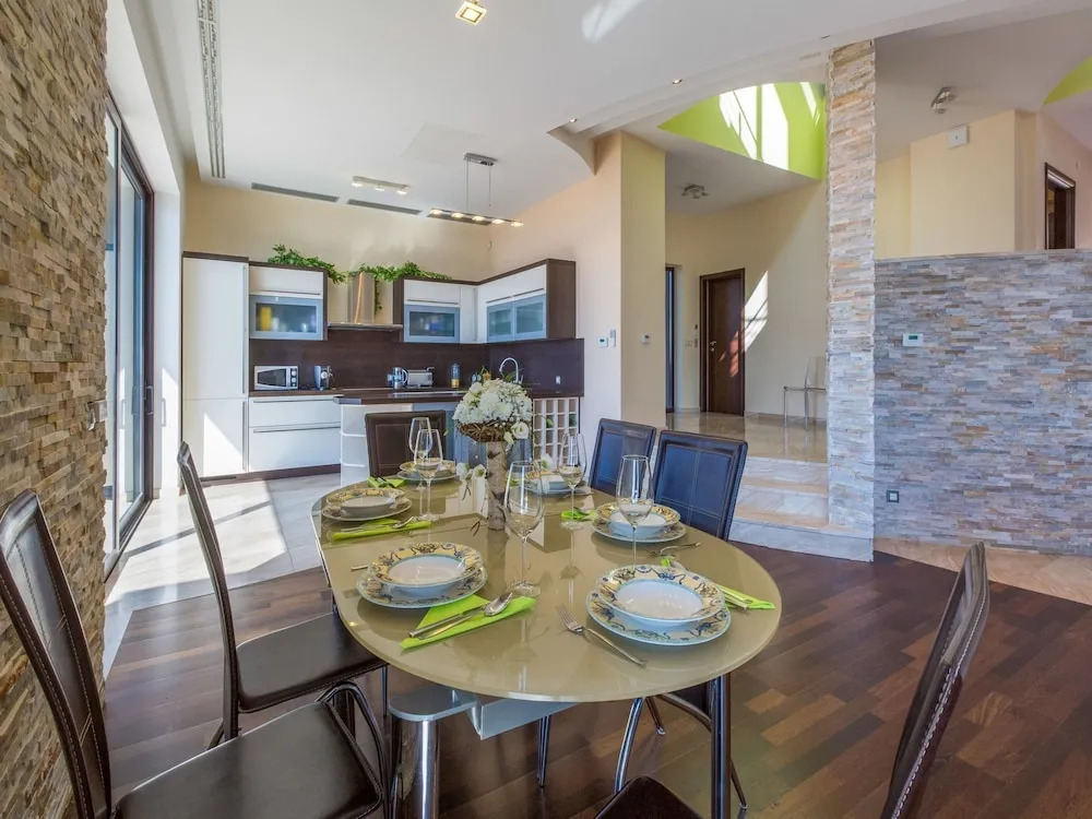 House VILLA SKY