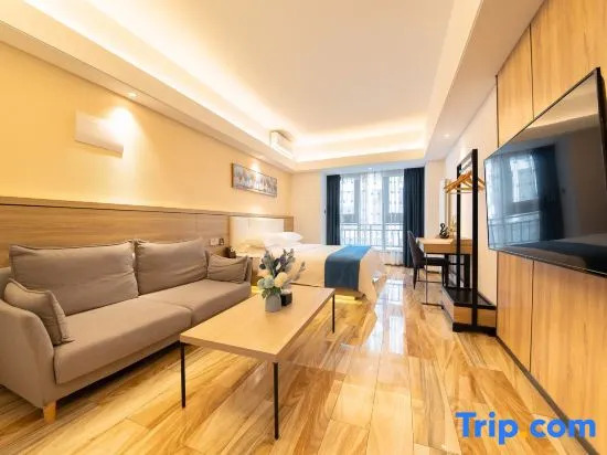 Zhengzhou Yunyue Boutique Hotel (Erqi Wanda Fengzhuang Subway Station)