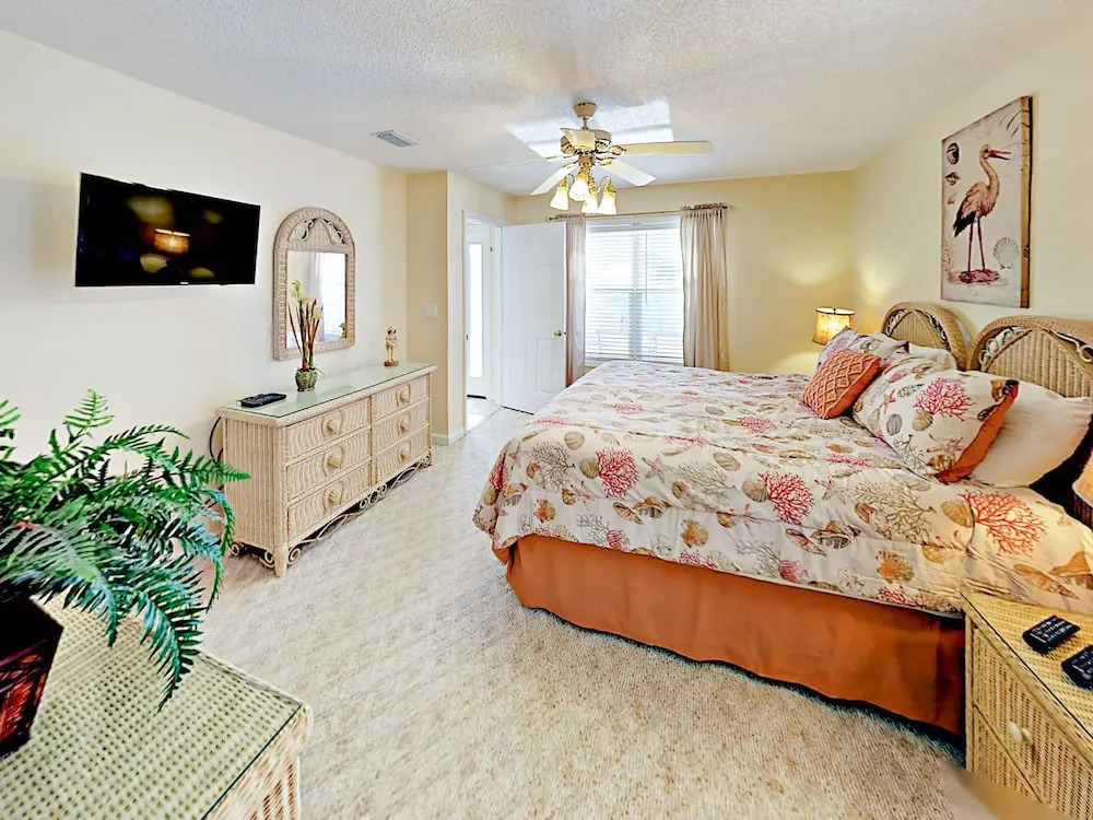 460 Harbor Light Lane Home 3 Bedrooms 2.5 Bathrooms Home