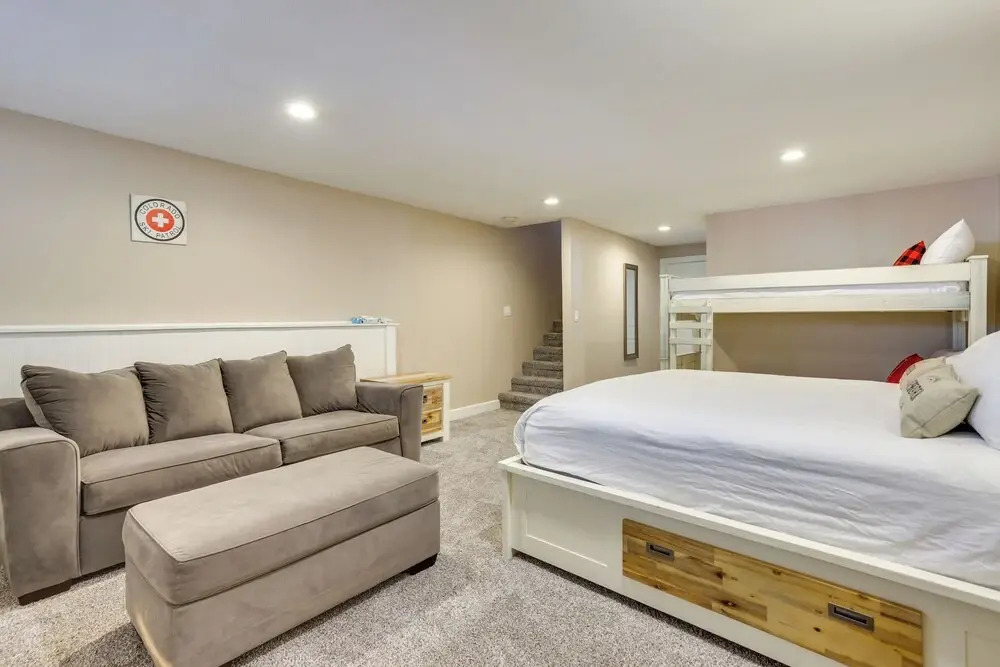 1 Mi to Main St: Breckenridge Retreat w/ Hot Tub!