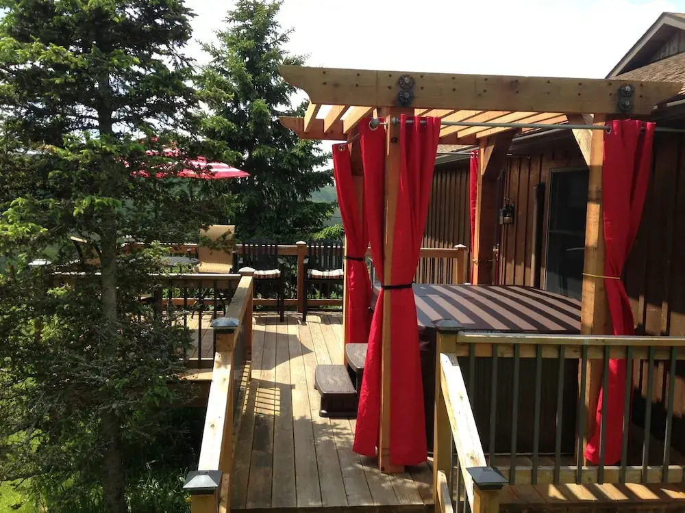 Bear Mountain Lodge