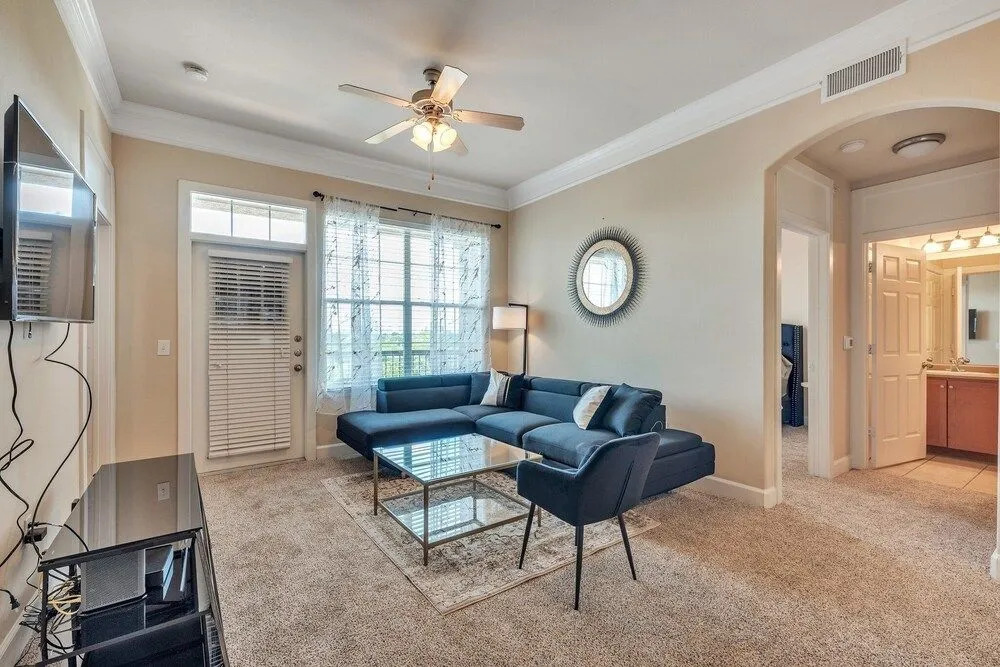 City View & Poolview Apartment With Full Kitchen 2 Bedroom Apts by Redawning