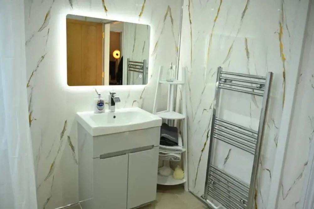 Watermead Retreat Bungalow