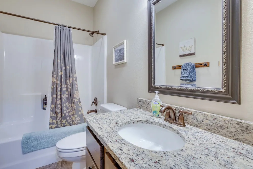 Family-friendly Lead Cabin Near Atv/snowmobiling